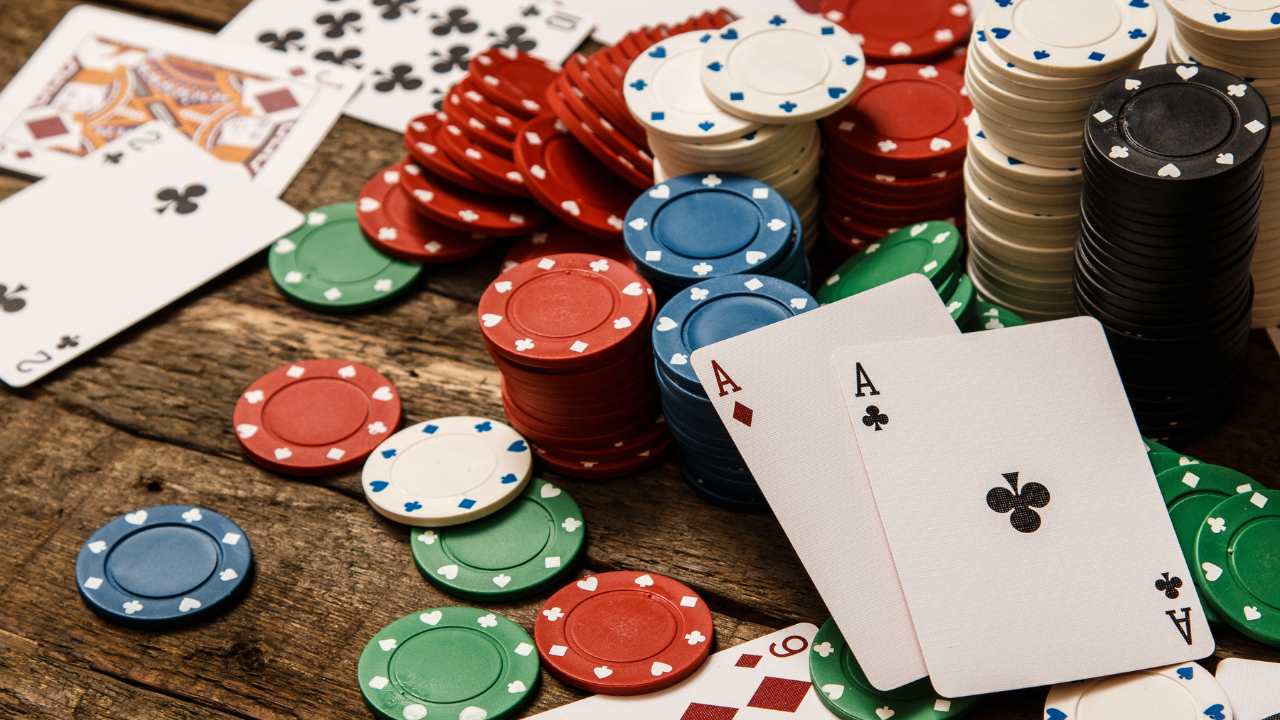 Spotting Problem Gambling: Signs to Watch For in Yourself and Others